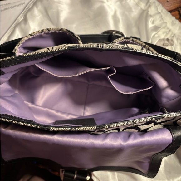 COACH Bleeker 12562 Shoulder Bag Black Patent Leather/Signature Canvas Medium - Picture 11 of 16